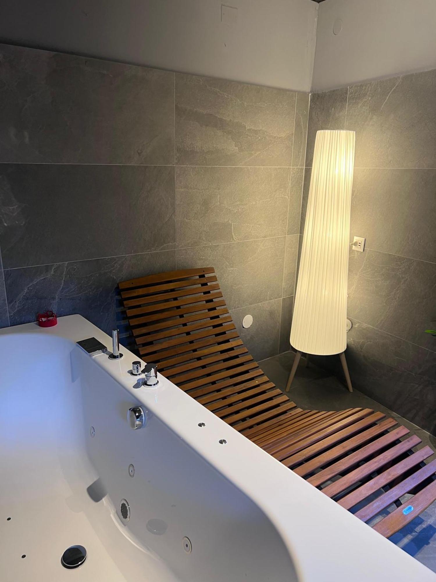 Villa Como, Jacuzzi Spa And Private Pool Блевио Экстерьер фото